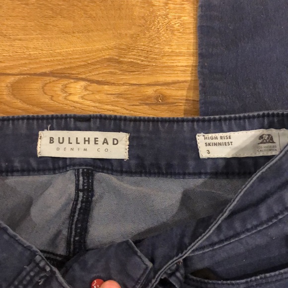 Bullhead skinny high rise jeans size 3 - Picture 2 of 4